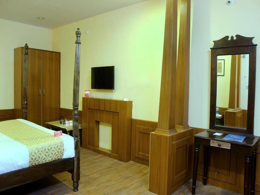 אודייפור Oyo 1159 Hotel Chandra Prakash מראה חיצוני תמונה