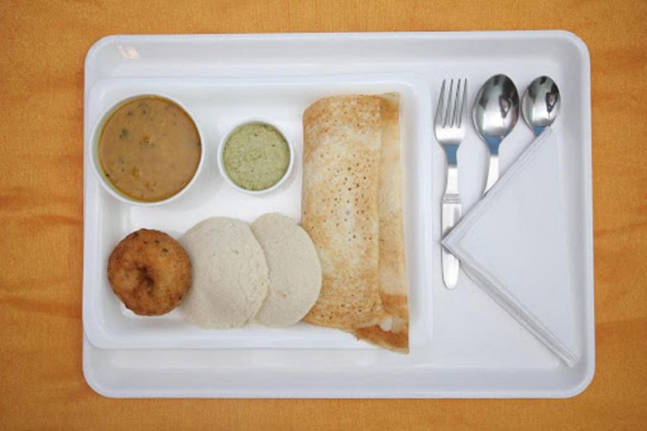 אודייפור Oyo 1159 Hotel Chandra Prakash מראה חיצוני תמונה